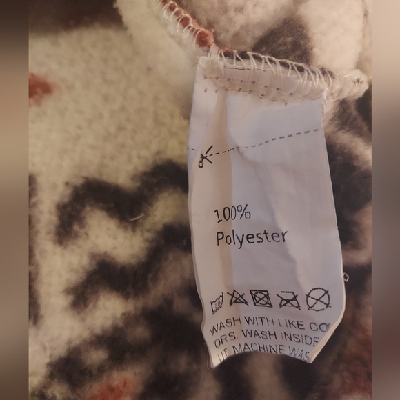 Amazon Cream, Brown And Black Southwestern Patterned Teddy Jacket - Picture 3 of 7